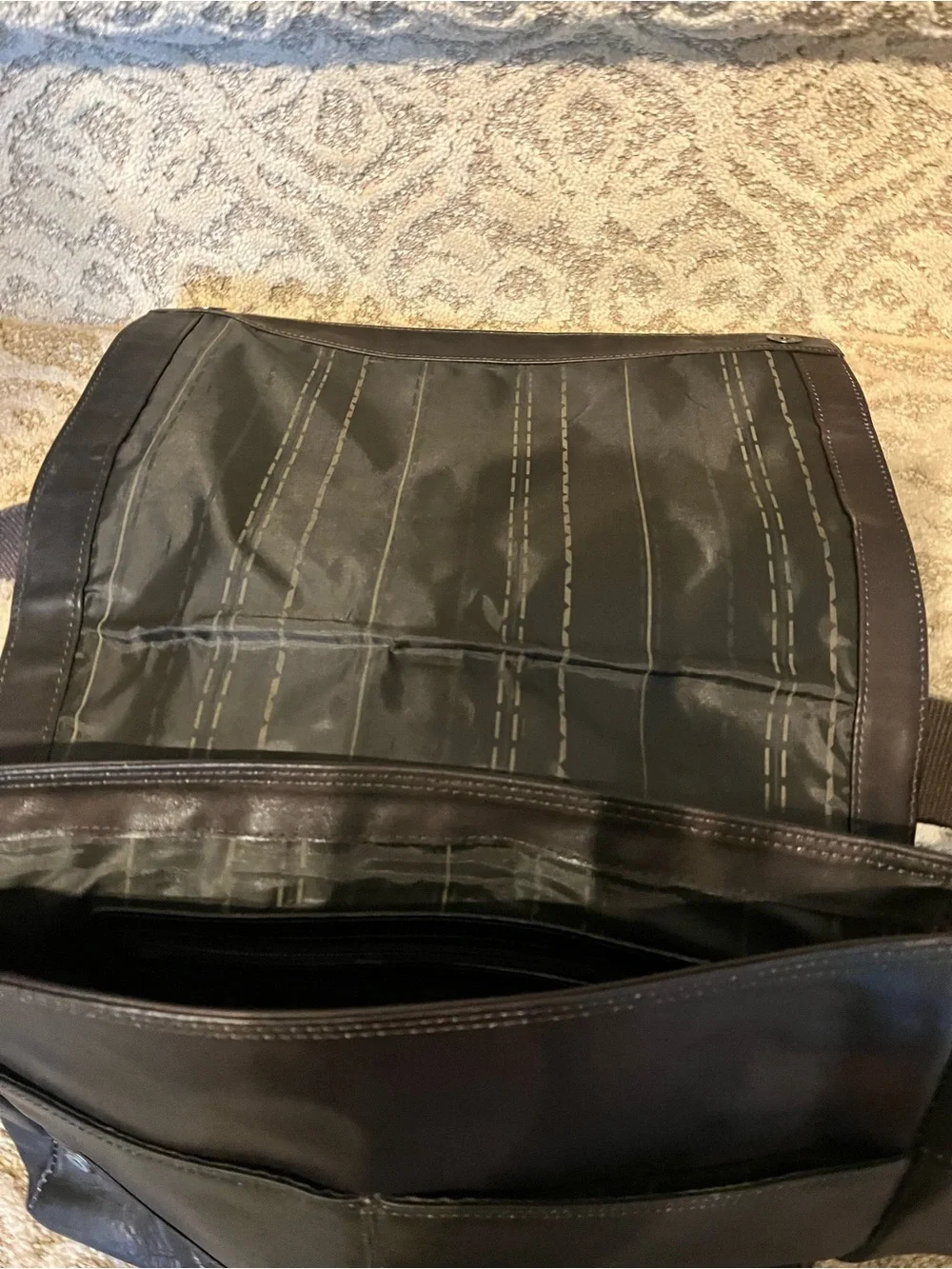 Kenneth Cole Reaction Black Leather Messenger Bag with Brown Strap